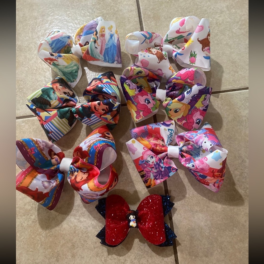 Girls hair accessories